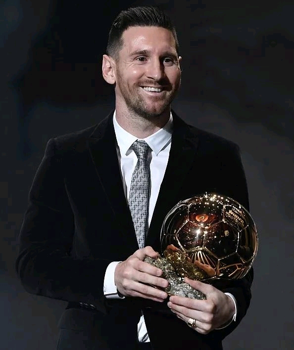 凭借稳定的 凭借稳定的