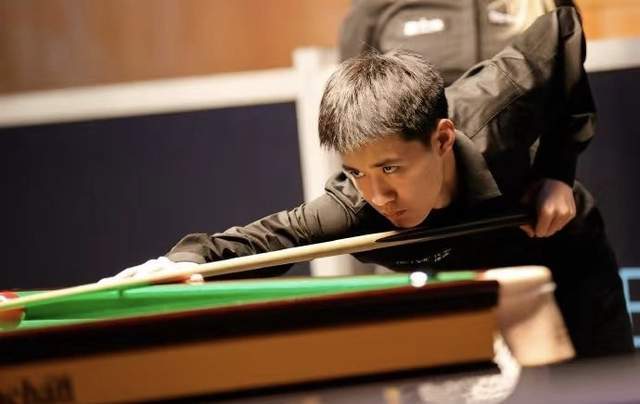 0完胜梁靖 0完胜梁靖