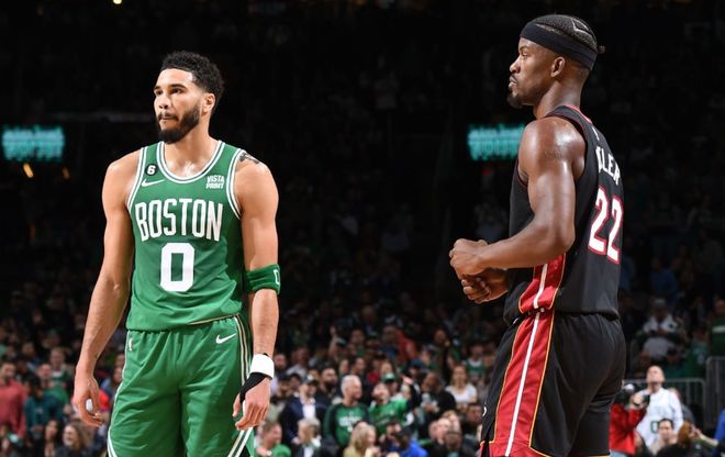 献了视觉盛 献了视觉盛