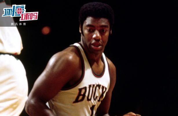 他向近门柱 他向近门柱