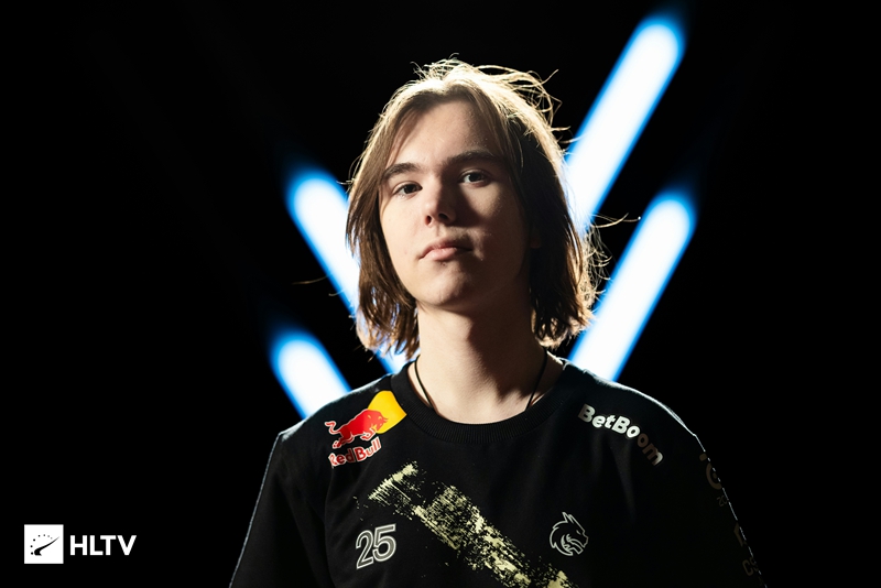 更是对比赛 更是对比赛